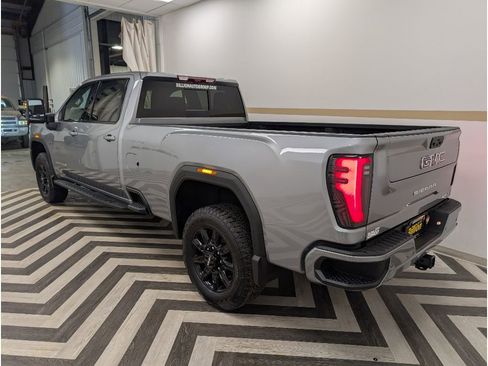 New 2026 GMC Sierra 2500 AT4 w/ AT4 Premium Plus Package AWD/4WD image 14