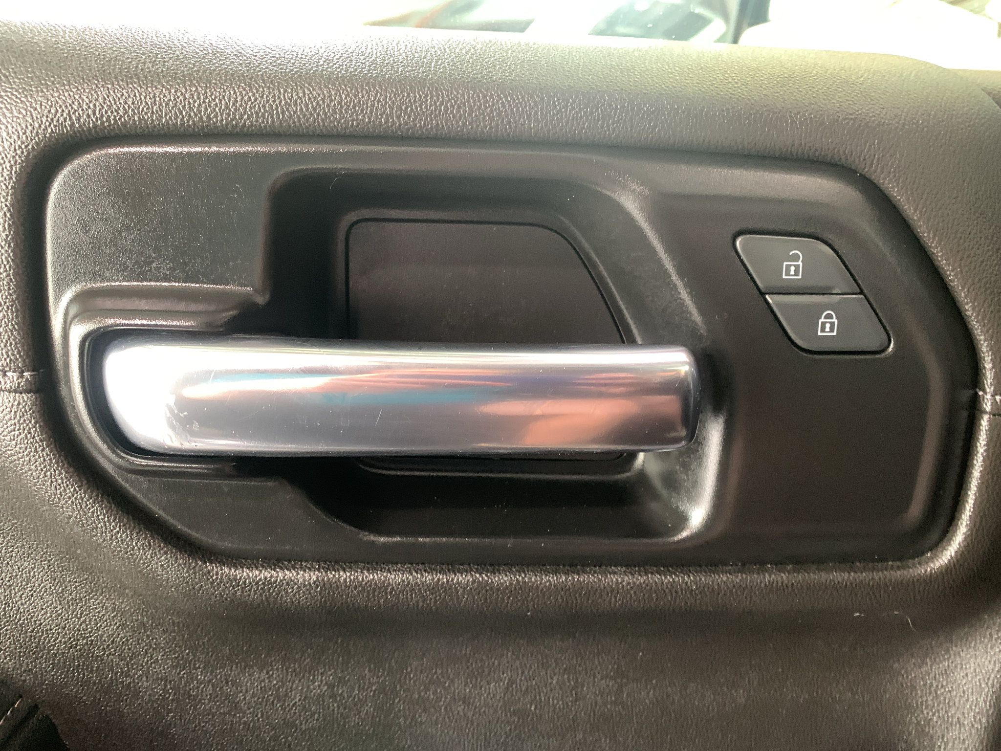 Used 2020 Chevrolet Silverado 1500 LT w/ All-Star Edition AWD/4WD image 31