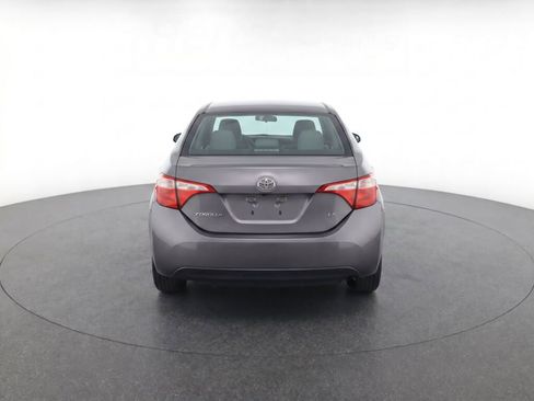 Used 2017 Toyota Corolla LE w/ Carpet Mat Package (TMS) FWD image 7