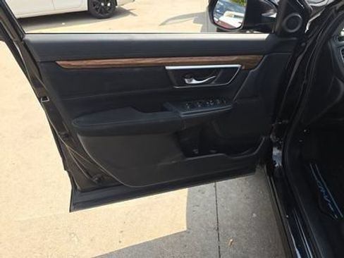 Used 2019 Honda CR-V EX image 12