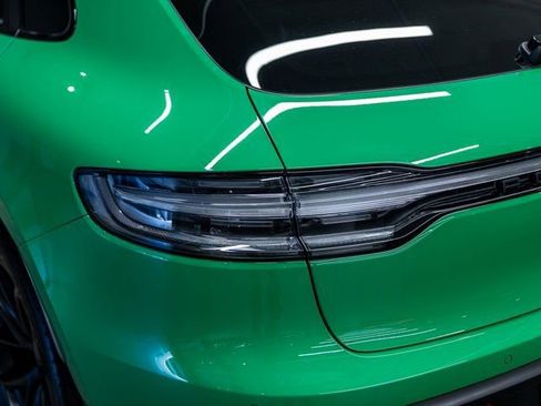 New 2026 Porsche Macan GTS image 23