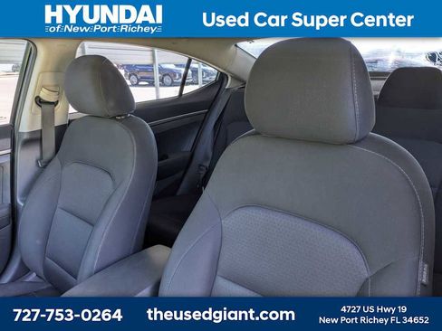Used 2018 Hyundai Elantra SE FWD image 7