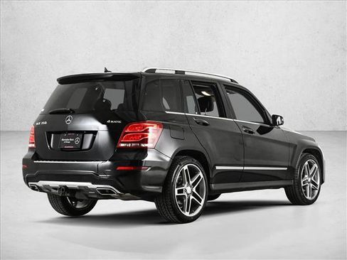 Used 2013 Mercedes-Benz GLK 350 4MATIC image 5