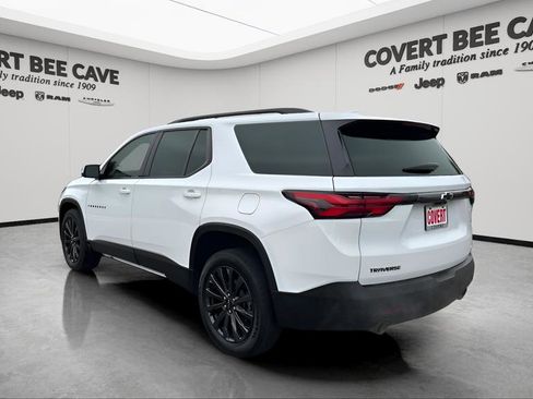 Used 2023 Chevrolet Traverse RS image 4