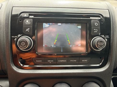 Used 2017 RAM ProMaster 1500 image 20