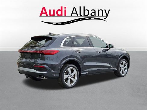 New 2025 Audi Q5 Premium Plus image 4