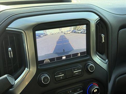 Used 2020 Chevrolet Silverado 1500 LT Trail Boss image 13