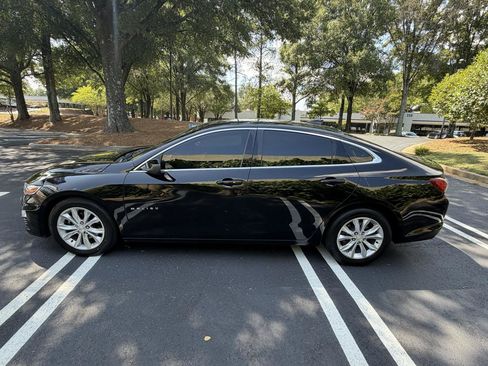 Used 2022 Chevrolet Malibu LT FWD image 8