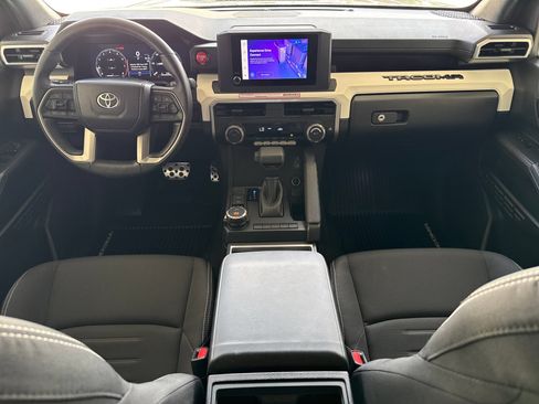Used 2024 Toyota Tacoma TRD Sport AWD/4WD image 14