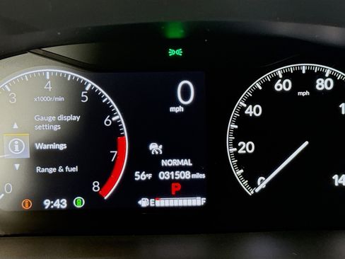 Certified 2023 Honda Pilot Touring image 13