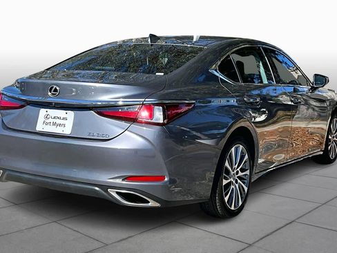 Used 2020 Lexus ES 350 w/ Premium Package image 12