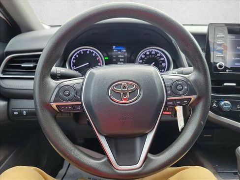 Used 2023 Toyota Camry LE image 18