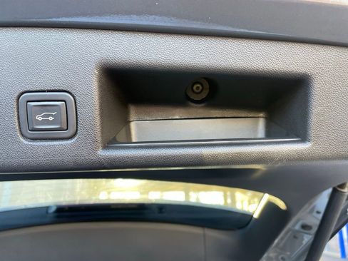 Used 2024 Chevrolet Equinox RS w/ RS Leather Package image 43