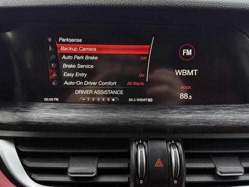 Used 2019 Alfa Romeo Stelvio AWD image 51
