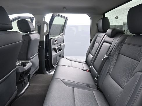 Used 2024 Toyota Tundra Limited AWD/4WD image 14