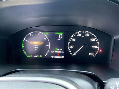 Used 2025 Honda CR-V Sport image 12