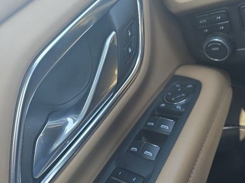 Used 2024 Chevrolet Tahoe Premier w/ Advanced Technology Package AWD/4WD image 11