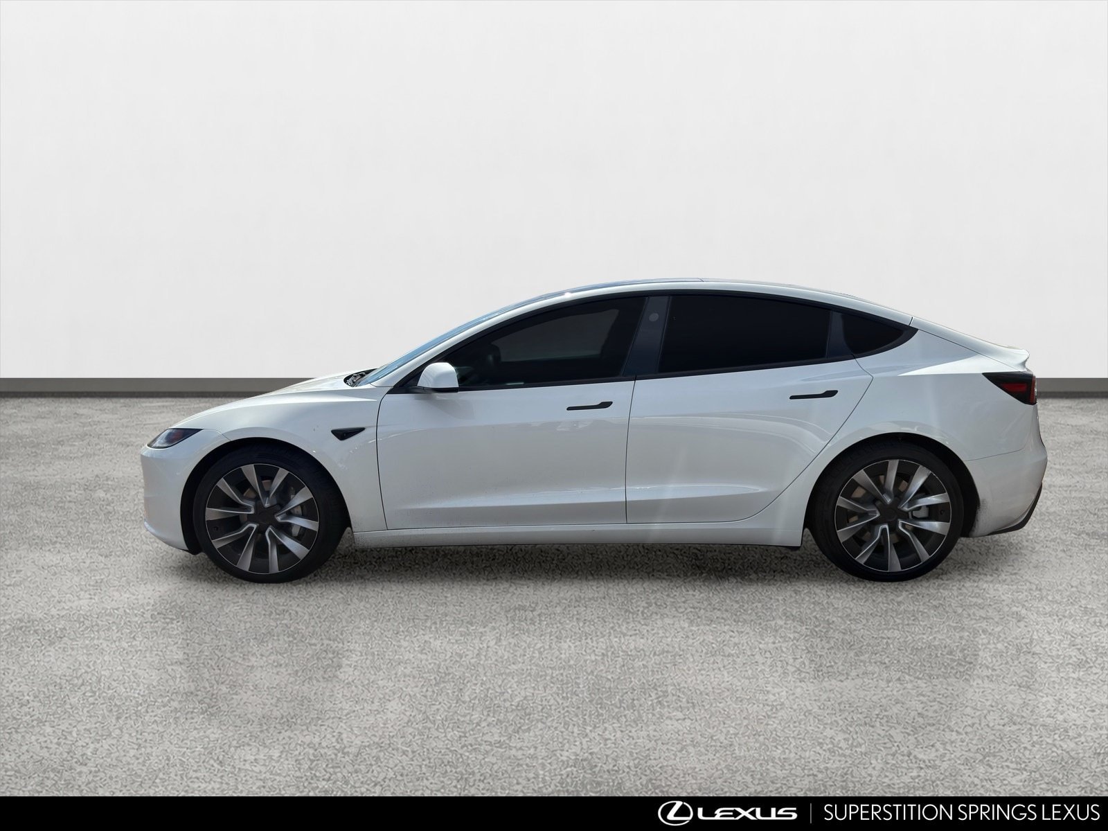 Used 2024 Tesla Model 3 Standard Range RWD image 8