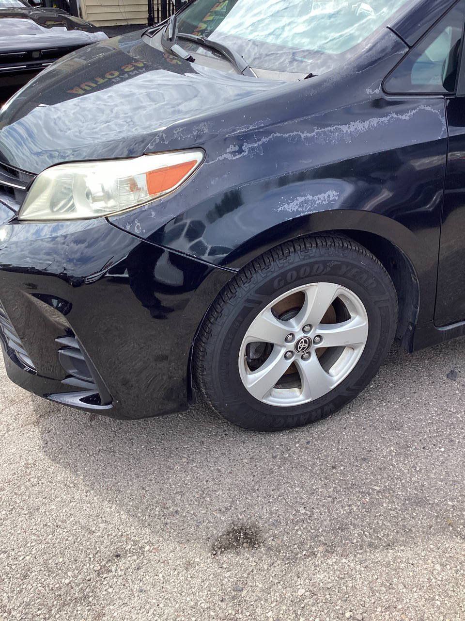 Used 2020 Toyota Sienna L FWD image 13