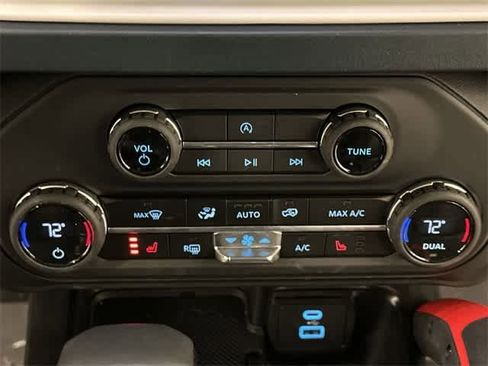 Used 2025 Ford Bronco Heritage Edition image 15