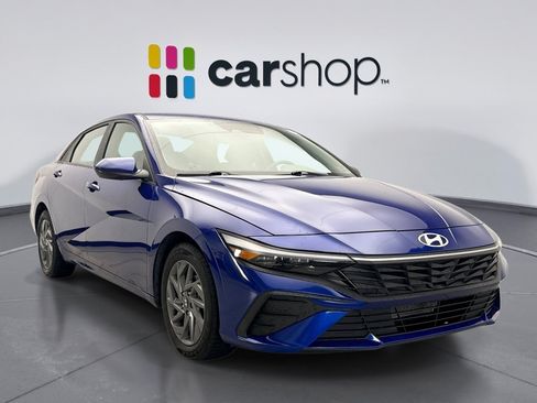 Used 2024 Hyundai Elantra SEL FWD image 7