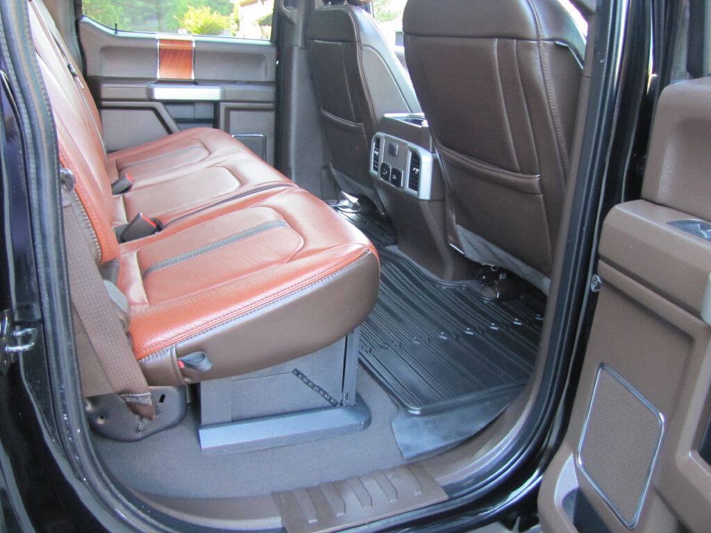 Used 2021 Ford F250 King Ranch w/ King Ranch Ultimate Package AWD/4WD image 21
