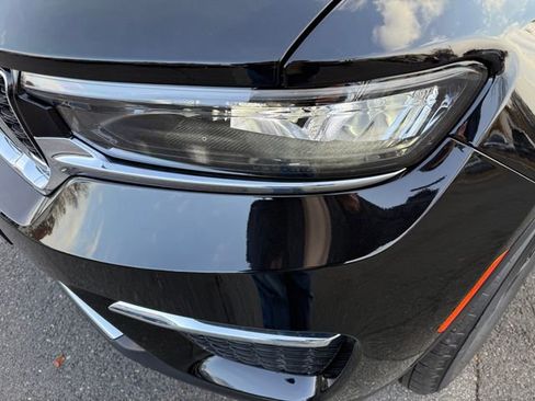 New 2025 Jeep Grand Cherokee Limited w/ MOPAR Finishing Package image 13