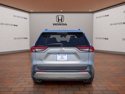 Used 2024 Toyota RAV4 Limited w/ Weather Package AWD/4WD image 11