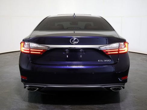 Used 2017 Lexus ES 350 w/ Luxury Package FWD image 10