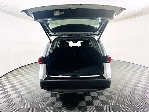 Certified 2025 Toyota Grand Highlander AWD image 31