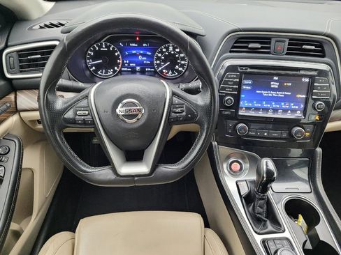 Used 2017 Nissan Maxima Platinum image 22