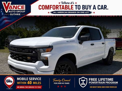 Used 2023 Chevrolet Silverado 1500 Custom AWD/4WD image 1