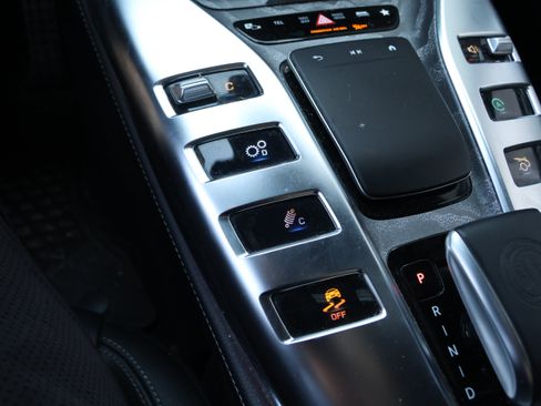 Used 2022 Mercedes-Benz AMG GT 43 image 33