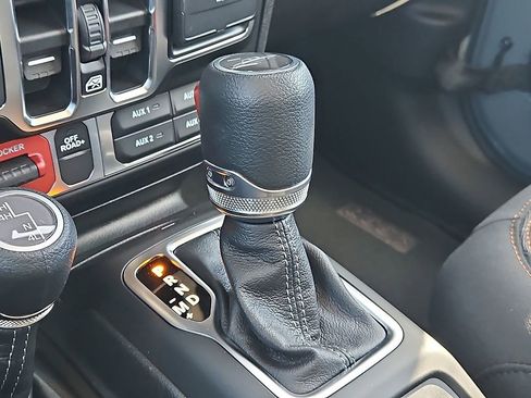 New 2026 Jeep Gladiator Mojave AWD/4WD image 20