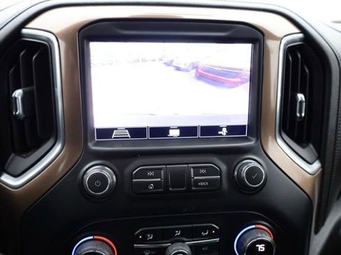 Used 2020 Chevrolet Silverado 1500 High Country image 24