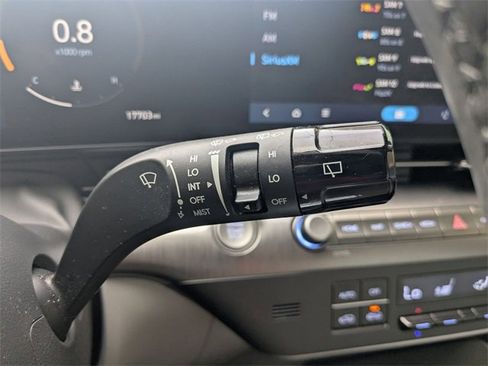 Certified 2024 Hyundai Kona SEL w/ Convenience Package image 15