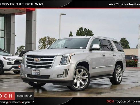 Used 2020 Cadillac Escalade Luxury image 1