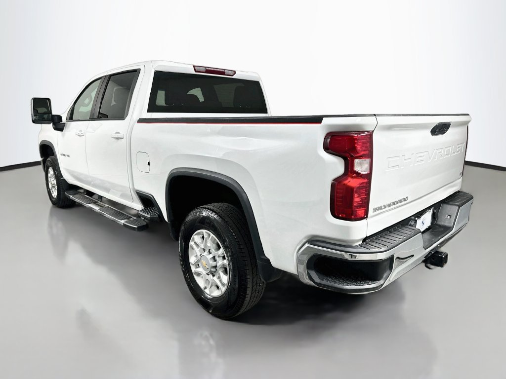 Used 2023 Chevrolet Silverado 2500 LT w/ Convenience Package AWD/4WD image 7