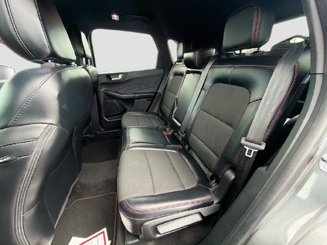Used 2023 Ford Escape ST-Line w/ Tech Pack #1 FWD image 24
