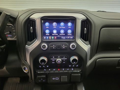 Certified 2021 GMC Sierra 1500 SLT image 37