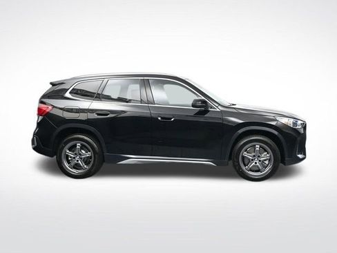 New 2025 BMW X1 xDrive28i w/ Convenience Package image 3