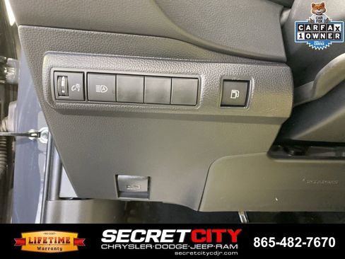 Used 2025 Toyota Corolla LE FWD image 14