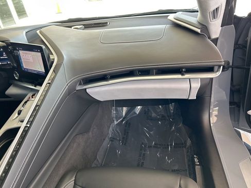 Used 2025 Chevrolet Corvette Z06 image 31