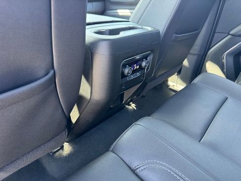 Certified 2025 Chevrolet Tahoe Z71 image 16