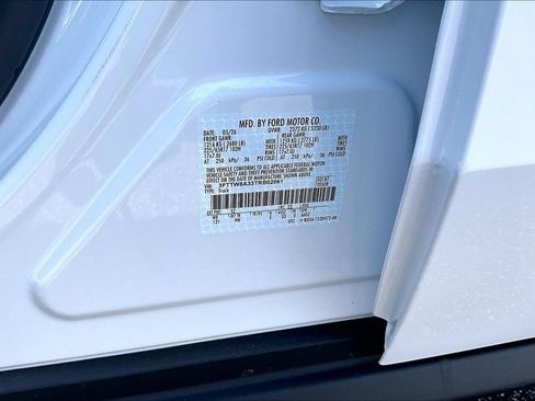 New 2026 Ford Maverick XL FWD image 13
