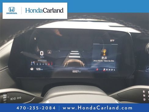 Used 2025 Chevrolet Traverse LT w/ Midnight/Sport Edition image 15