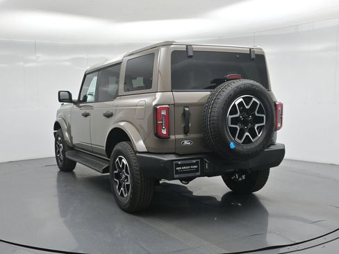 New 2026 Ford Bronco Outer Banks image 24