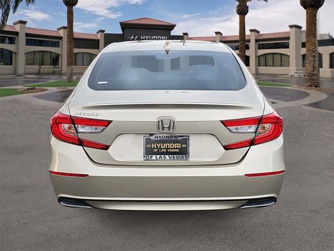 Used 2020 Honda Accord LX image 7