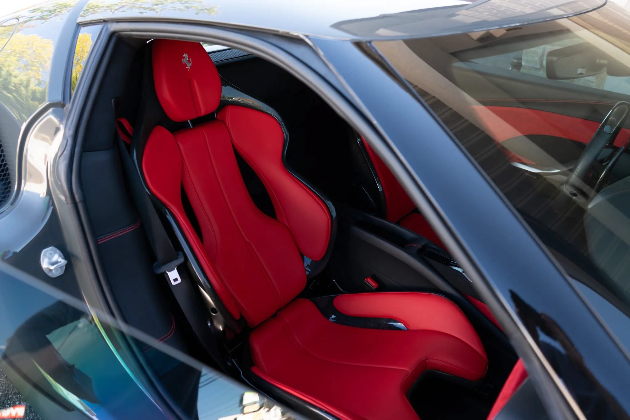 Used 2023 Ferrari 296 GTB RWD image 25