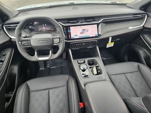 New 2026 Jeep Cherokee Overland image 8